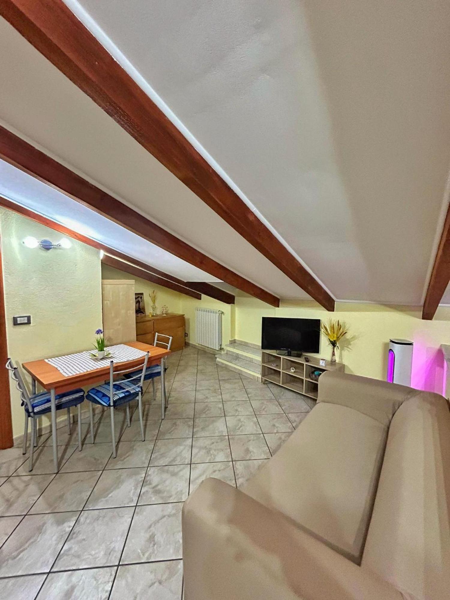Appartamento La Casa Di Malu -5min Centro-acquario Free Wifi *
